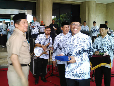 Pencarian PGRI Kab. Pasuruan - Persatuan Guru Republik Indonesia Cabang Kab. Pasuruan